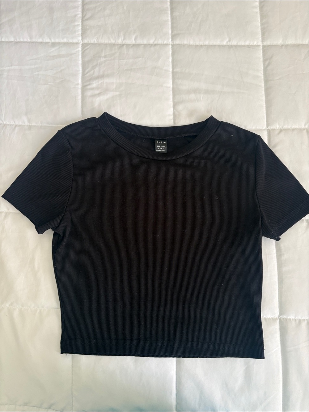 SHEIN Black Ribbed Crewneck Crop Top S